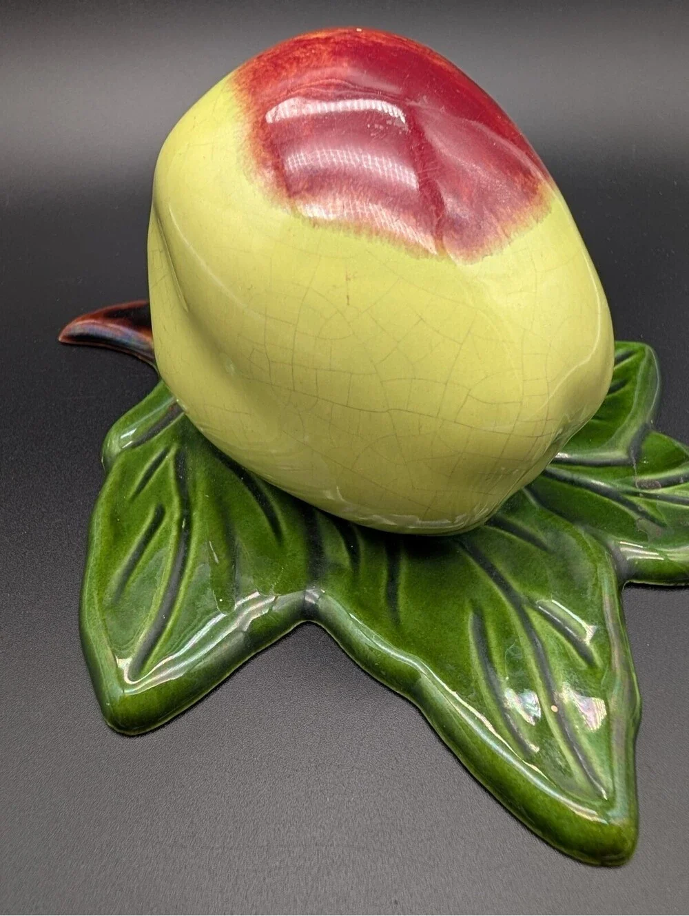 VTG Treasure Craft Pottery Green Apple Wall Pocket Planter MCM California Kitchy